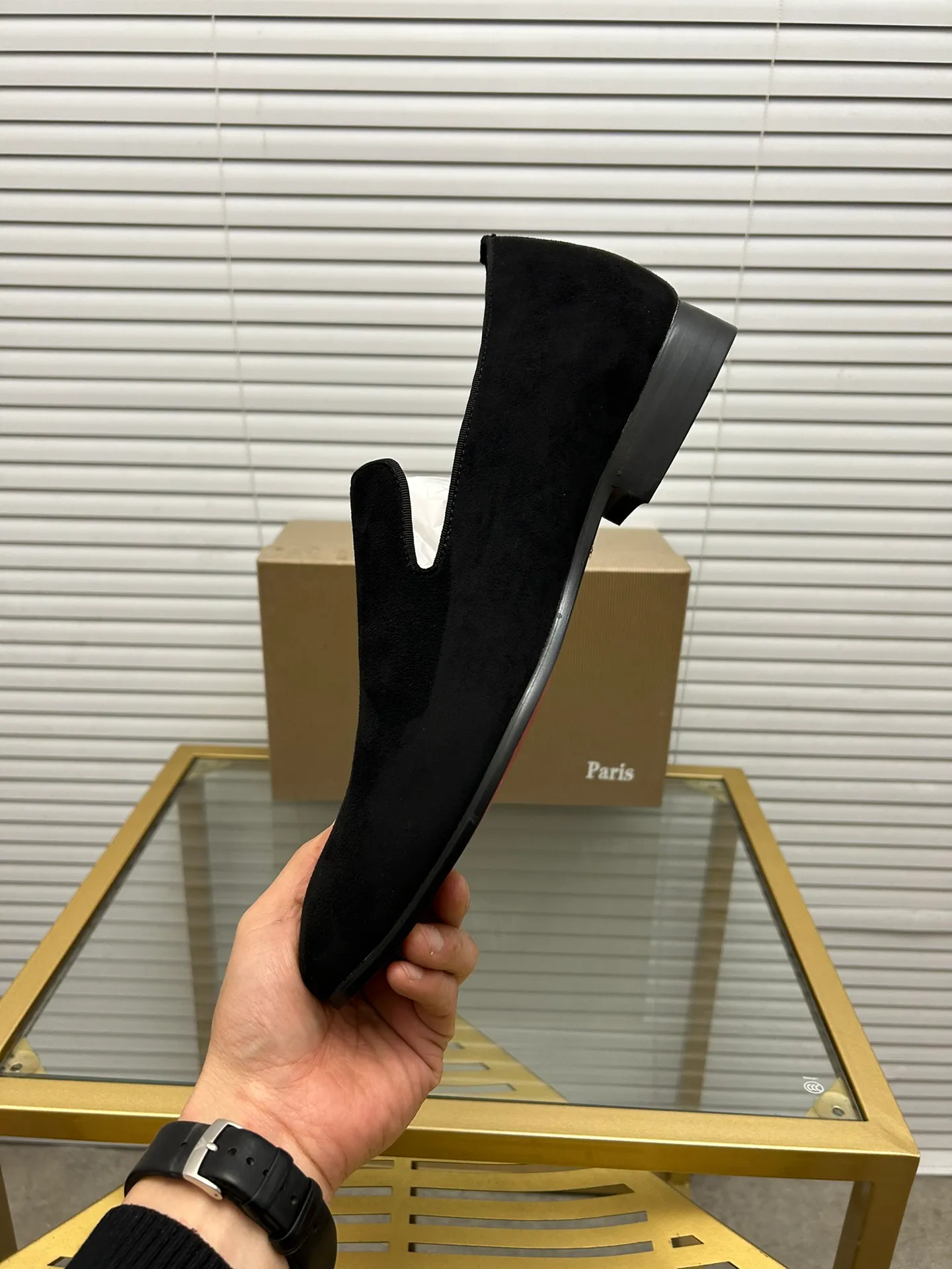 (Customized model) Ex-factory price is 480. christian louboutin (CL red sole shoes) counter series, casual sneakers for couples 📢 📢 📢 Exclusive hot style release 🎈🎈💪 Movable latex feet 👻 Finished outsole line [Proud] 😝Female 35-40# Male 38#-46, global supply😝 [Top version]: Original imported genuine leather upper, top original leather lining, original molded TPU outsole, original 1:1 detail processing, original shoe last,